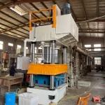 wood pallet press machine in factory